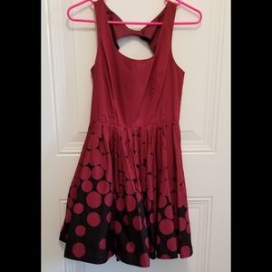 Lauren Conrad sz 4 sundress red black EUC